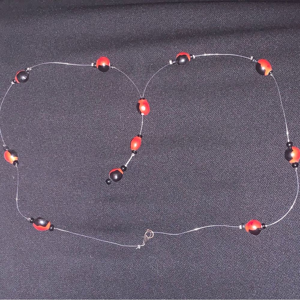 Delicate Red and Black Bead Necklace - Women Jewelry